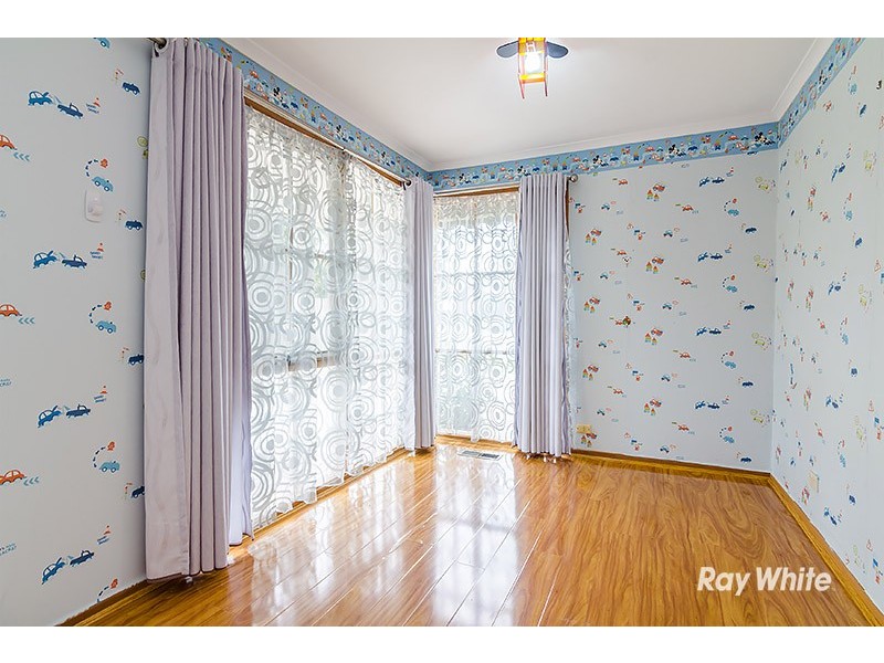 86 Waverley Park Drive, Cranbourne North VIC 3977