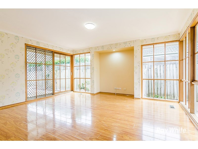 86 Waverley Park Drive, Cranbourne North VIC 3977