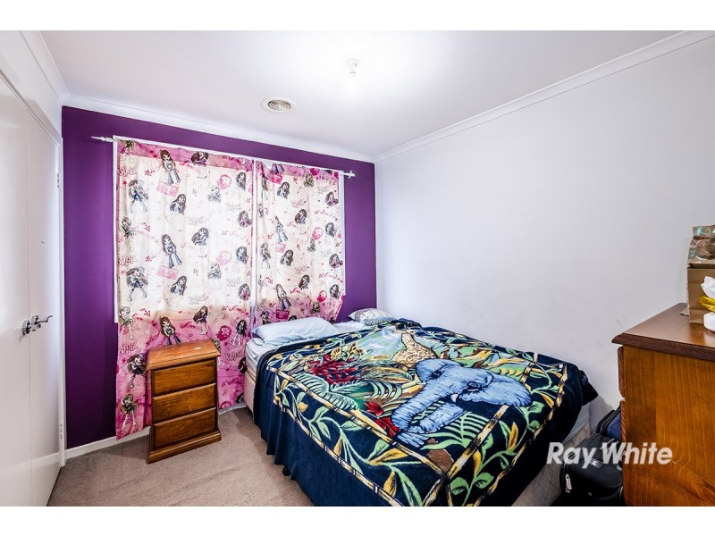 2/107-109 Breens Road, Cranbourne West VIC 3977