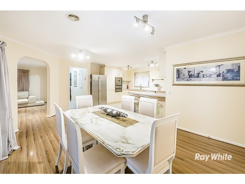 7 Yaltara Close, Cranbourne West VIC 3977