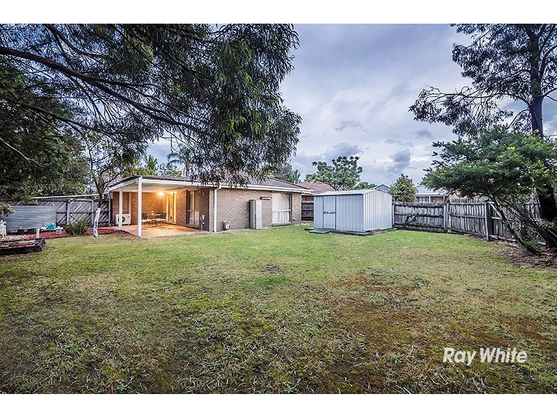 7 Yaltara Close, Cranbourne West VIC 3977