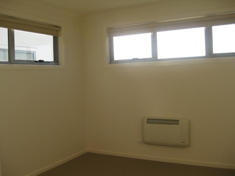 15 Connell Lane, Dandenong VIC 3175