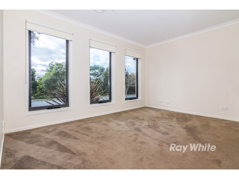 50 Tipperary Circuit, Pakenham VIC 3810