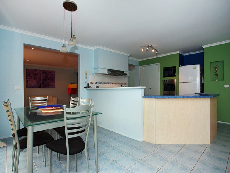 42 Beethoven Drive, Narre Warren South VIC 3805