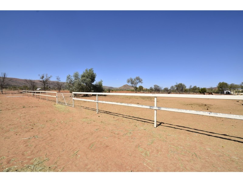 6808 Jane Road (60), White Gums NT 0870