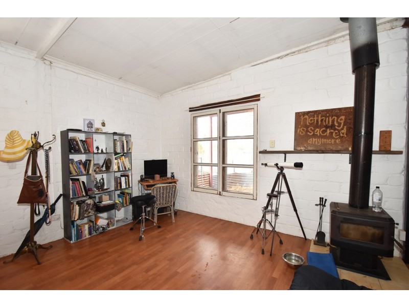 57 Petrick Rd, Connellan NT 0870