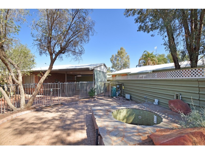 2/17 Laver Court, Sadadeen NT 0870 Elders Real Estate Alice Springs