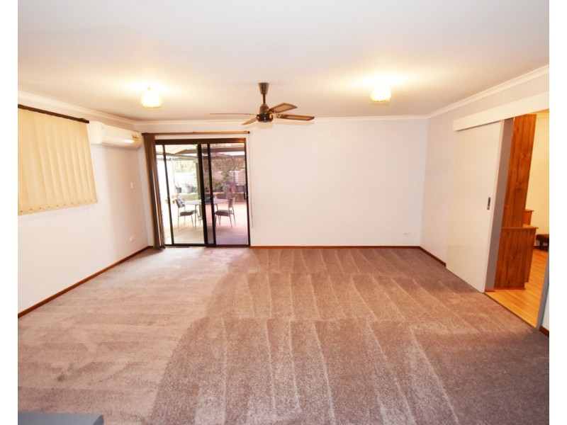 25 Erumba Street, Braitling NT 0870