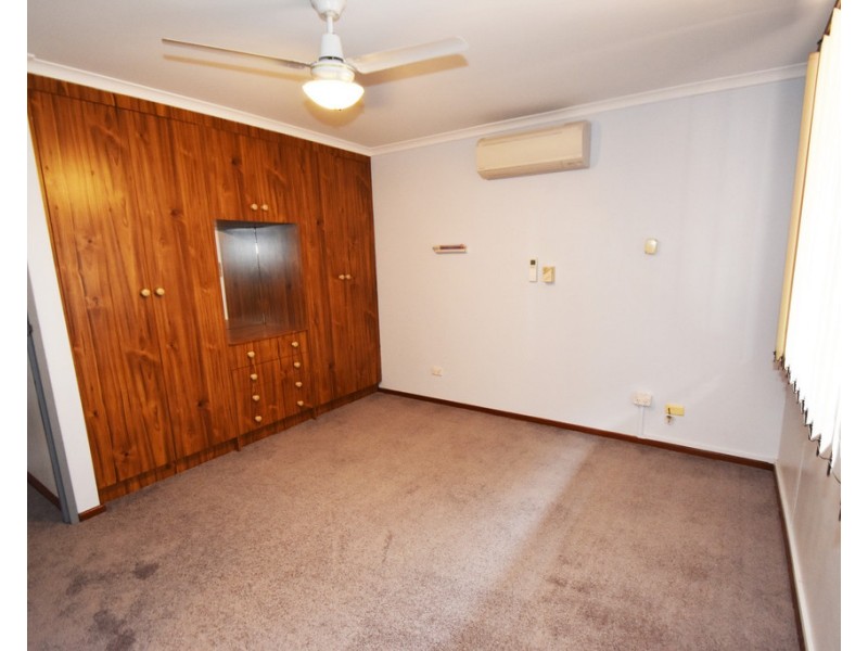 25 Erumba Street, Braitling NT 0870