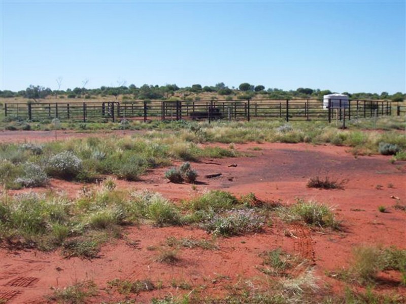 . Lasseter Highway, Alice Springs NT 0872