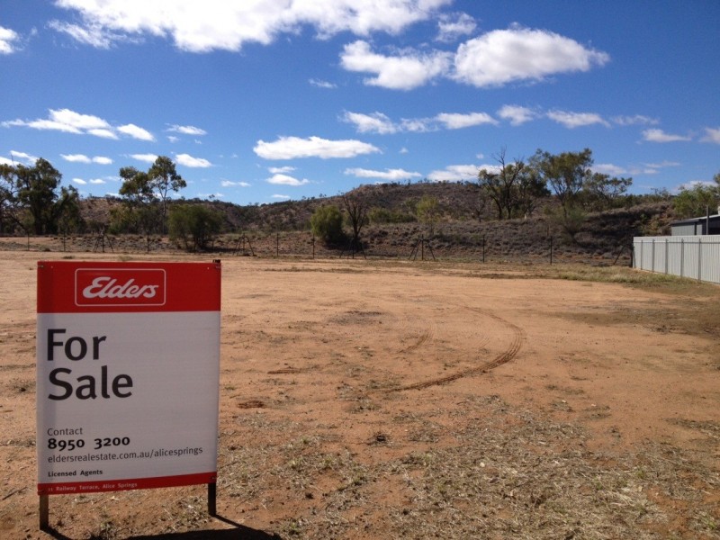 2 Teague Cres, Alice Springs NT 0870