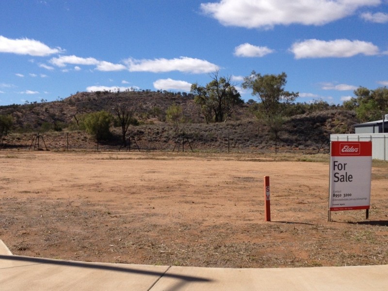 2 Teague Cres, Alice Springs NT 0870