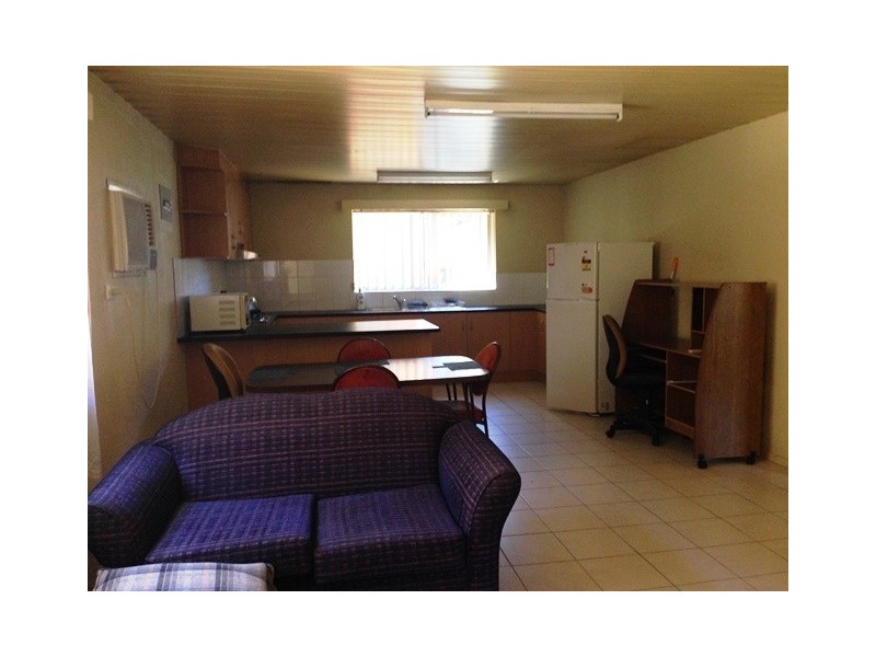 2/20 Leichhardt Terrace, Alice Springs NT 0870