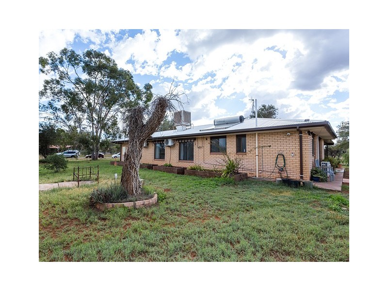 1845 Parakeelya Road, Connellan NT 0870