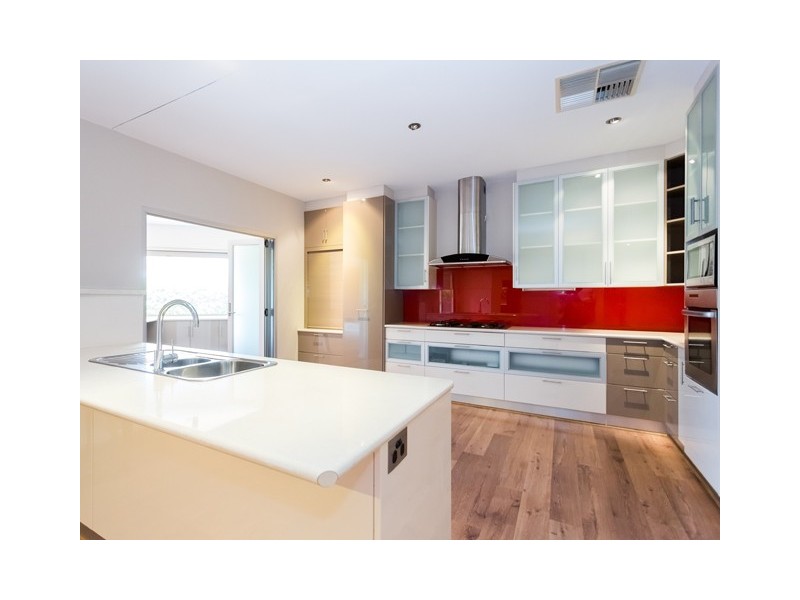 8 Coppock Court, Desert Springs NT 0870