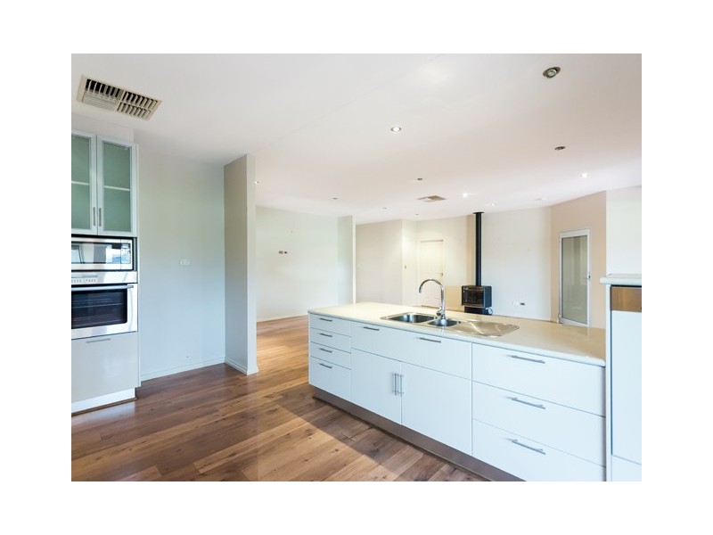 8 Coppock Court, Desert Springs NT 0870