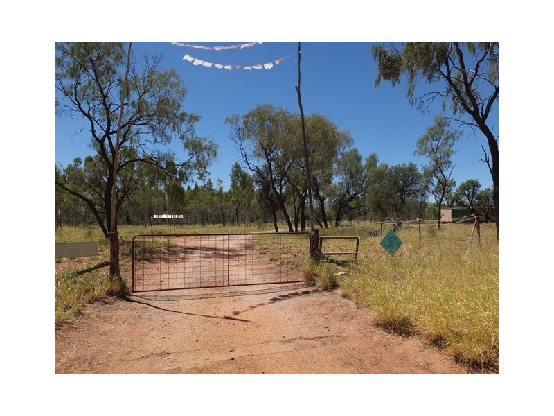 996 (Lot 1967) Ilparpa Road, White Gums NT 0870