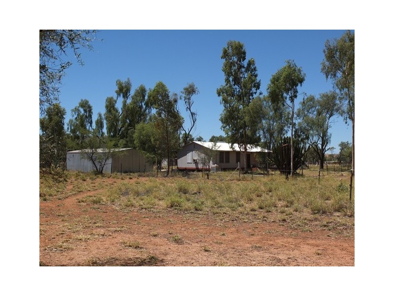 996 (Lot 1967) Ilparpa Road, White Gums NT 0870