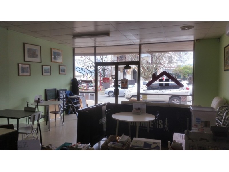 92A Wynyard Street, Tumut NSW 2720