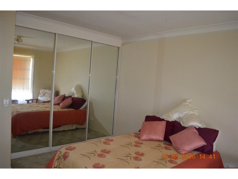 2/30A Howick Street, Tumut NSW 2720