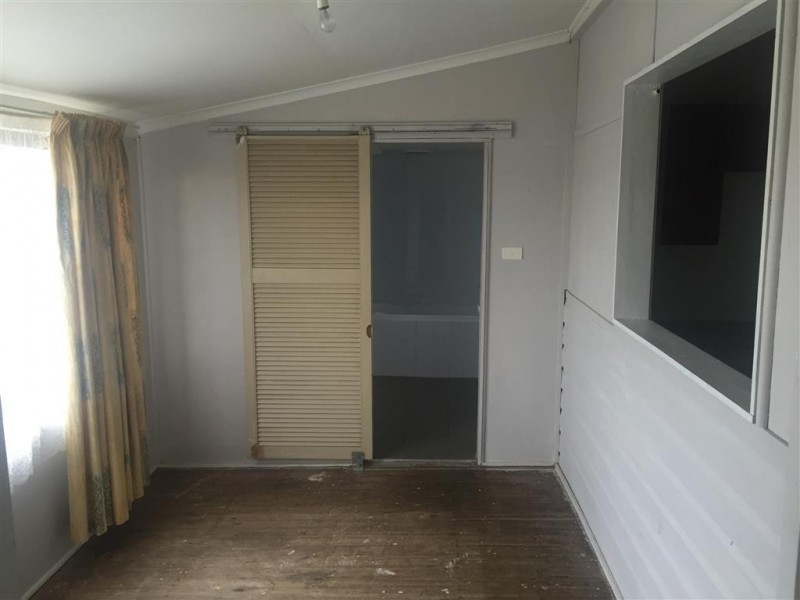 92 Broughton Street, Tumut NSW 2720