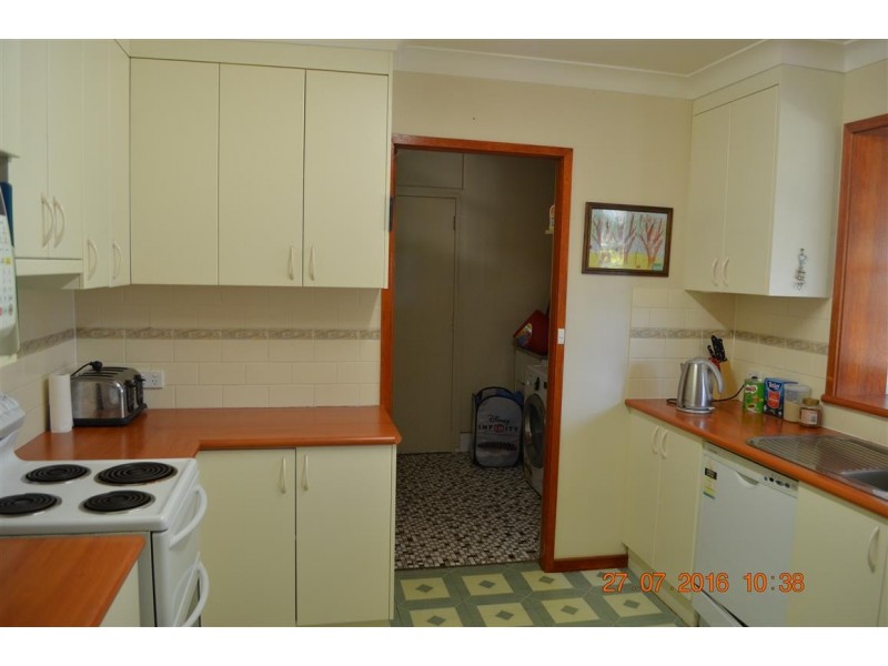 59 Lambie Street, Tumut NSW 2720