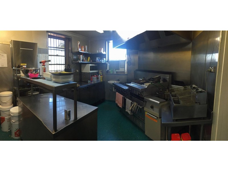 71 Wynyard Street, Tumut NSW 2720