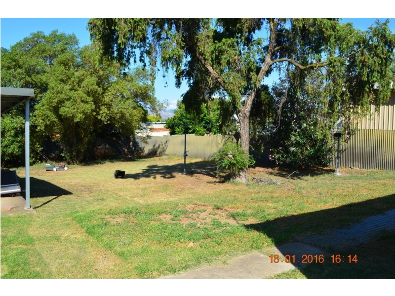 92 SIMPSON STREET, Tumut NSW 2720