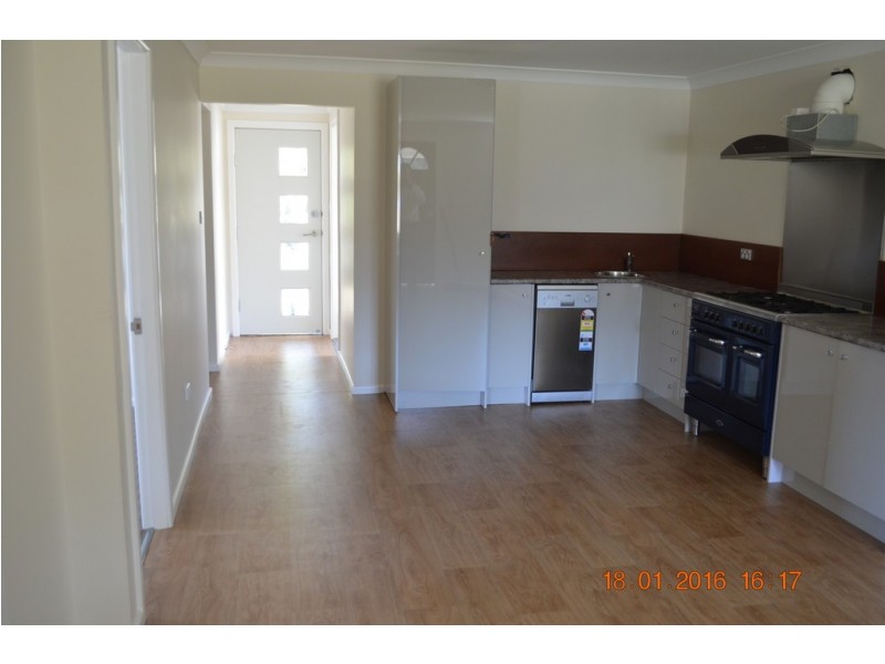 92 SIMPSON STREET, Tumut NSW 2720