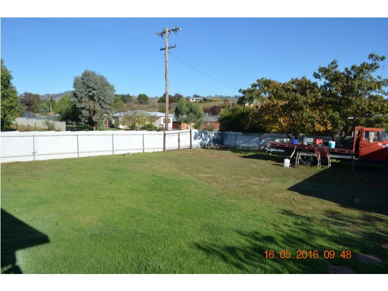 2 Gundagai Street, Adelong NSW 2729