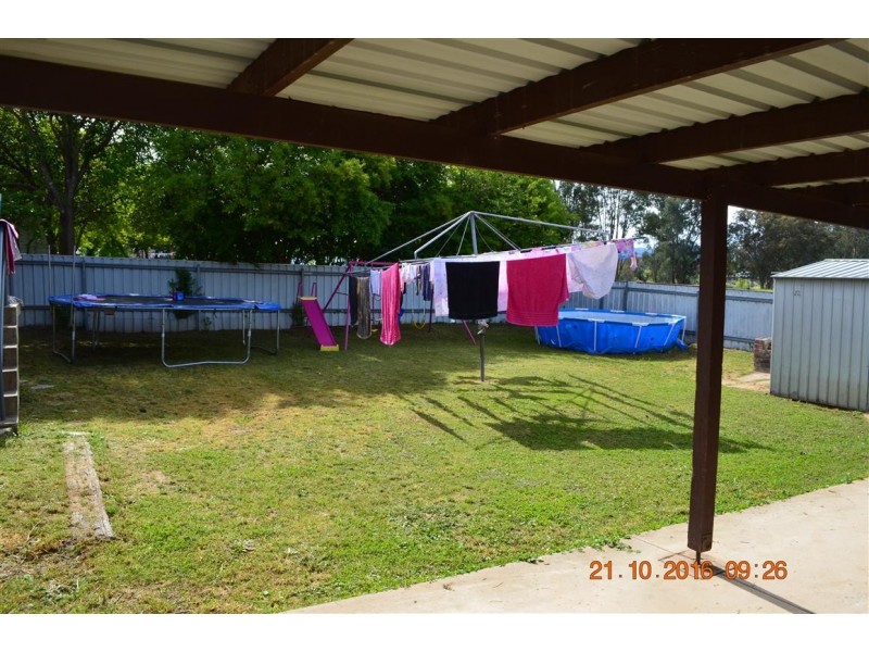 23 Hudson Street, Tumut NSW 2720