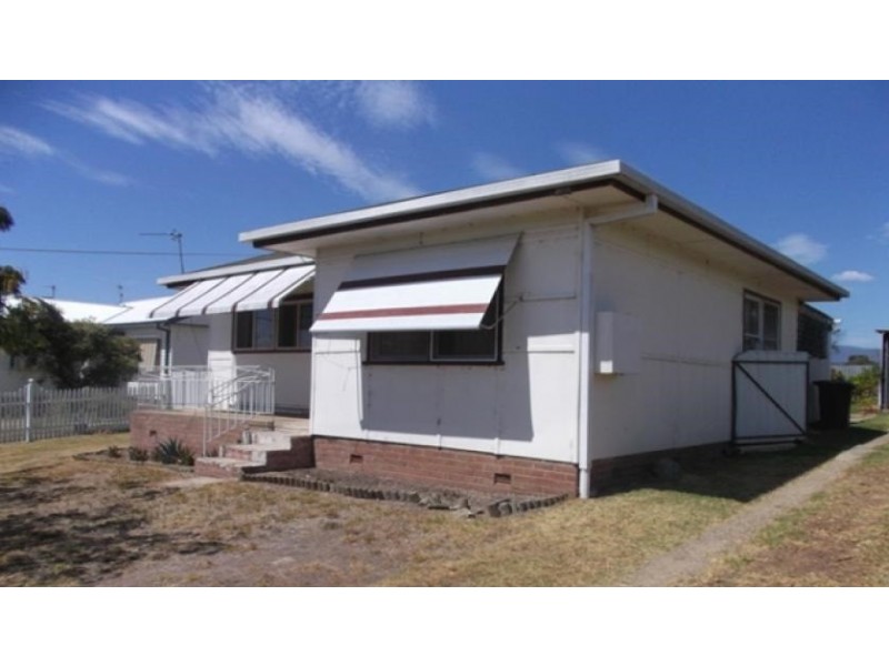 116 Broughton Street, Tumut NSW 2720
