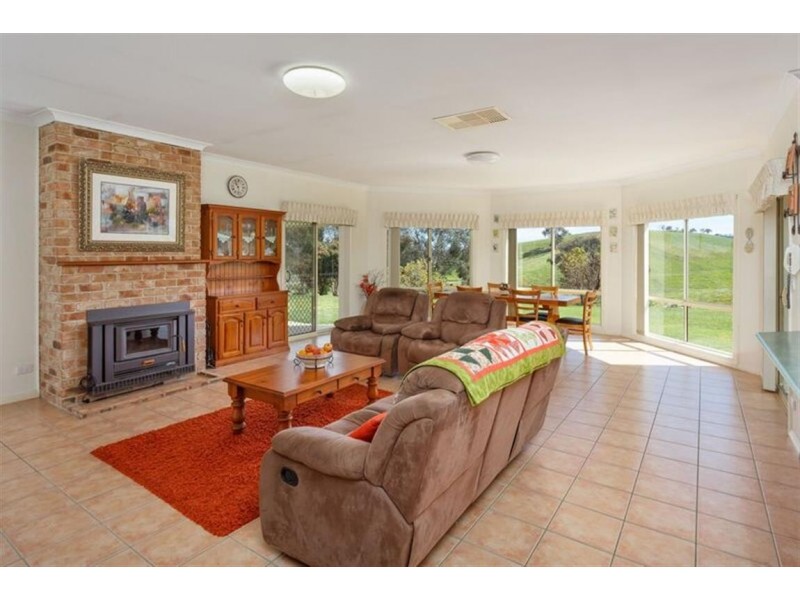 1928 Gocup Road, Tumut NSW 2720