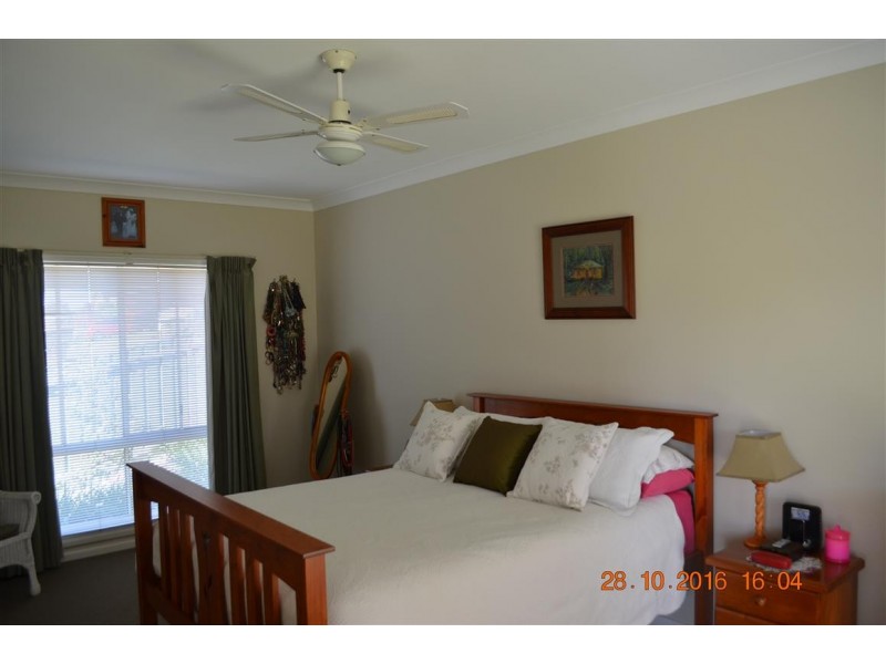 5 Coolamine CCT, Tumut NSW 2720