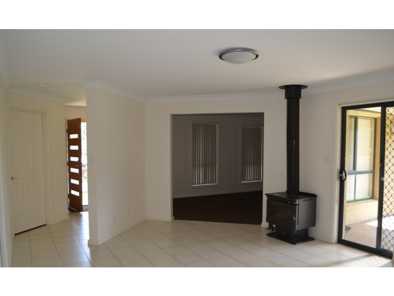 54 Quandong Avenue, Tumut NSW 2720