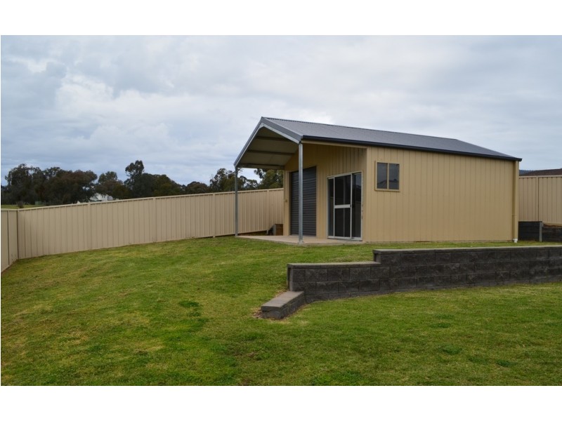 54 Quandong Avenue, Tumut NSW 2720
