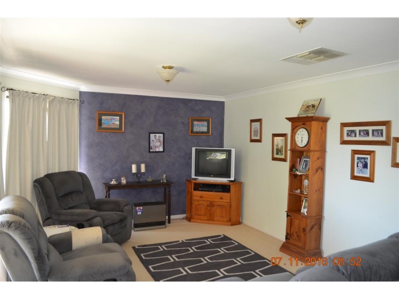 29 Lynch Street, Adelong NSW 2729