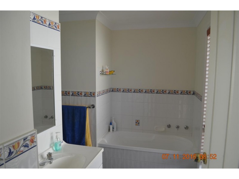 29 Lynch Street, Adelong NSW 2729