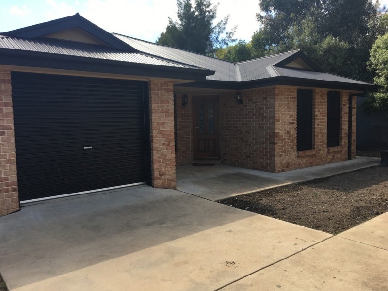 144A Capper Street, Tumut NSW 2720