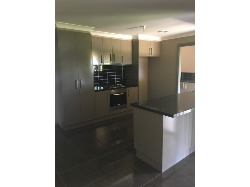 144A Capper Street, Tumut NSW 2720