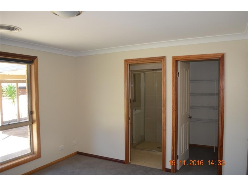 3 Jeffery Circuit, Tumut NSW 2720