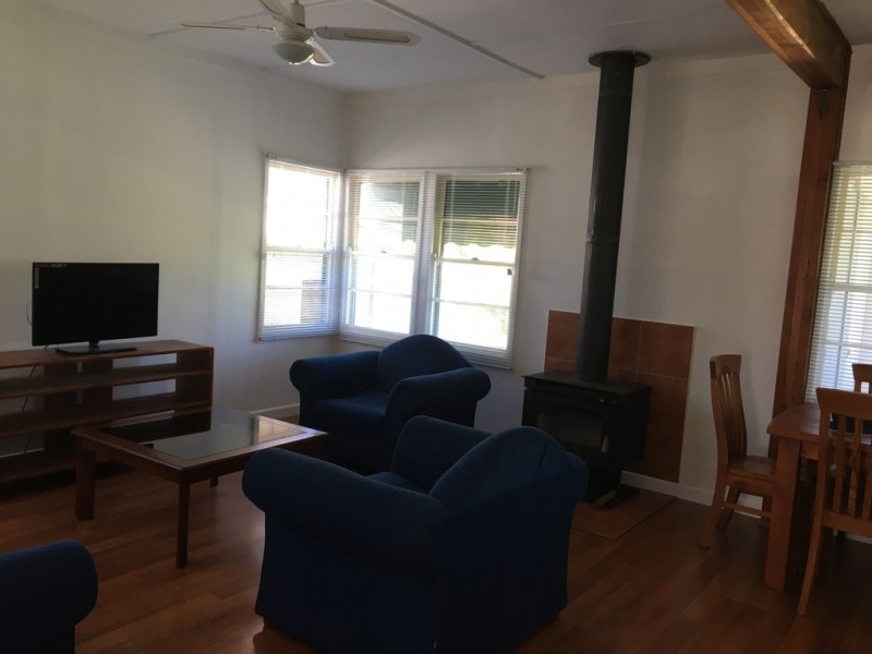 49 Cromwell Street, Adelong NSW 2729
