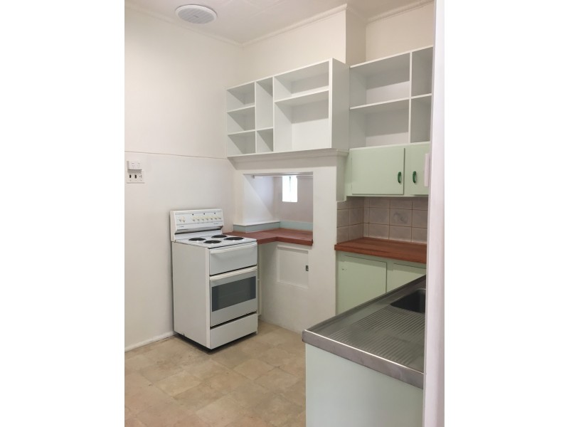 64 Tumut Street, Adelong NSW 2729