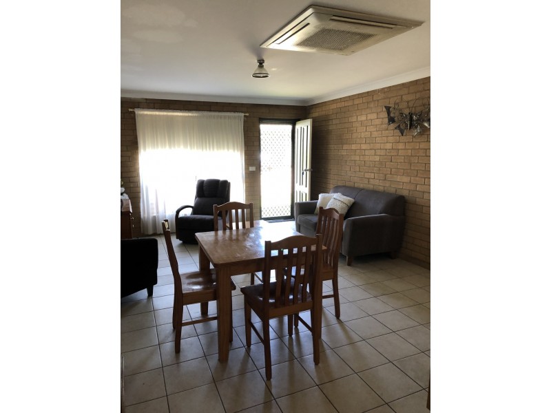 2/41 Herbert Street, Tumut NSW 2720
