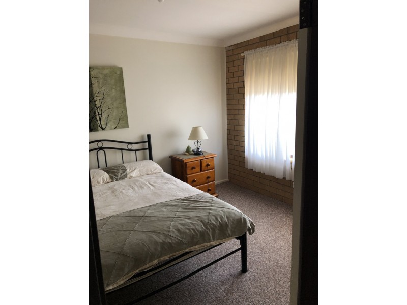 2/41 Herbert Street, Tumut NSW 2720