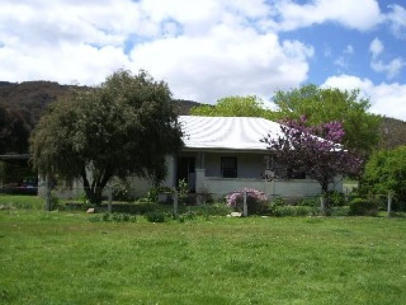 783 East Gilmore Road, Tumut NSW 2720
