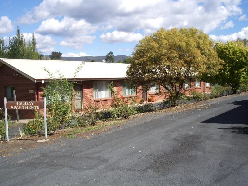 7-9 River Street, Tumut NSW 2720