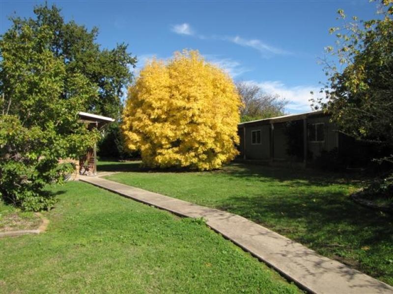 7-9 River Street, Tumut NSW 2720