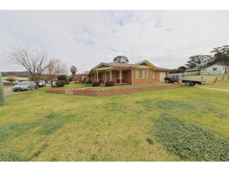 1 Martin Place, Tumut NSW 2720