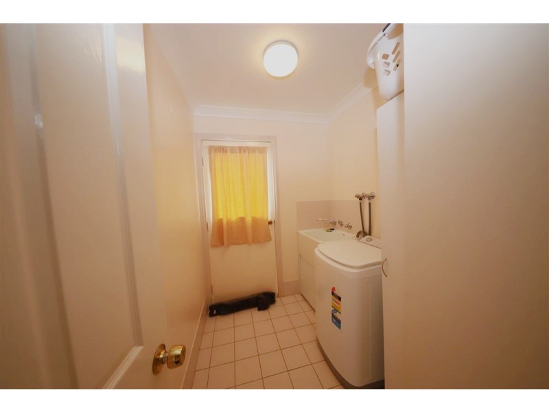 1 Martin Place, Tumut NSW 2720